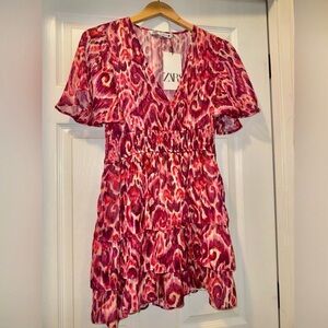 NWT Zara Mini Dress Ruffle Hem Elastic Waist Metallic Thread Mini Dress Pink S